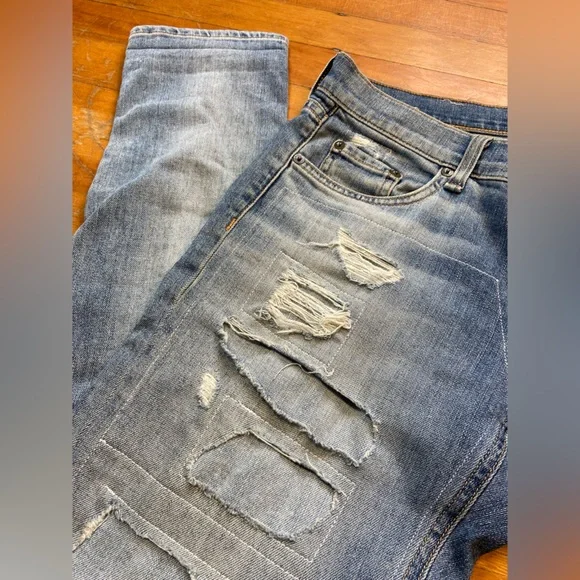 Rag & Bone Dre Distressed Boyfriend Jeans – Low‑Rise Light Wash Denim - Sz 27 - Picture 15 of 17